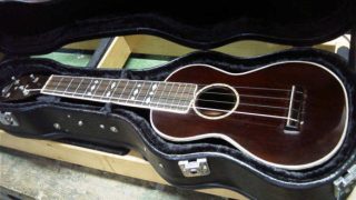 Gibson Ukulele